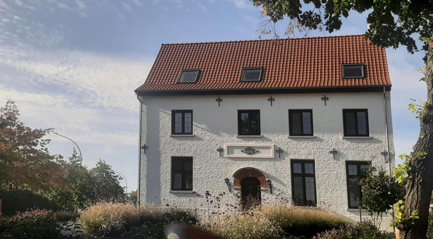 B&B Eikenlaan 12 Genk Exterior photo